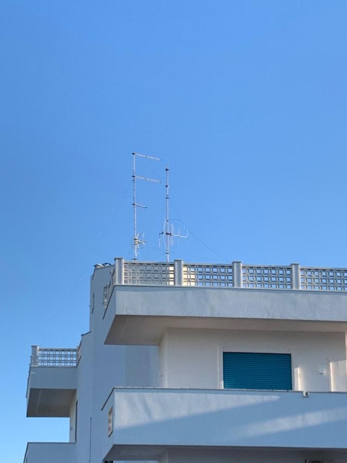 Nontiscordardime Apt Torre A Mare Extérieur photo