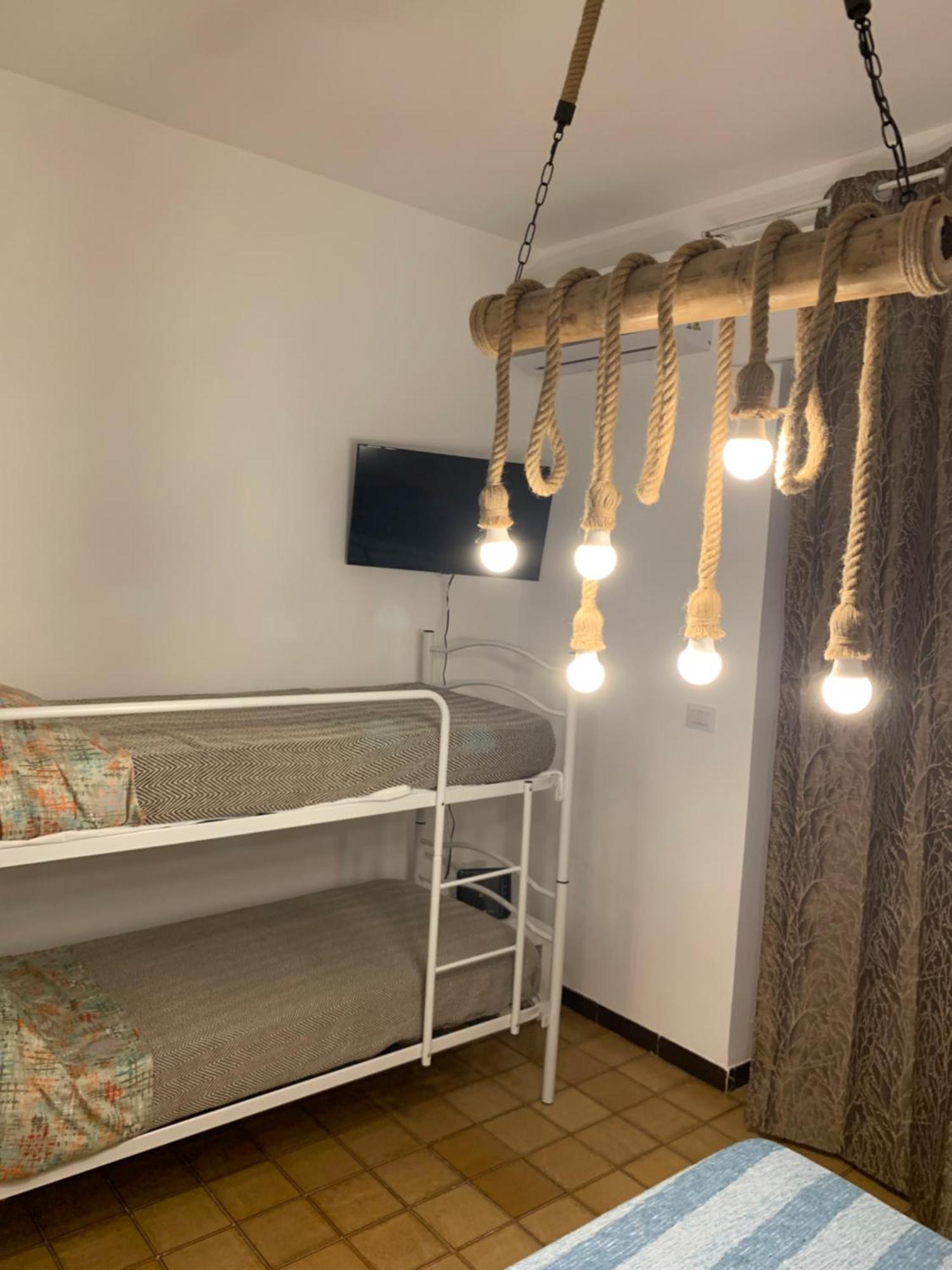 Nontiscordardime Apt Torre A Mare Extérieur photo